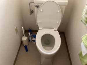 ３．完工　トイレ便座交換